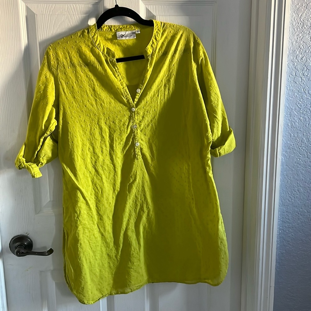 Yellow top